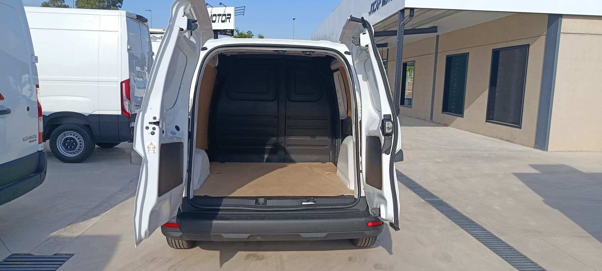 RENAULT KANGOO PROFESIONAL 1.5 DCI 95 CV FURGON