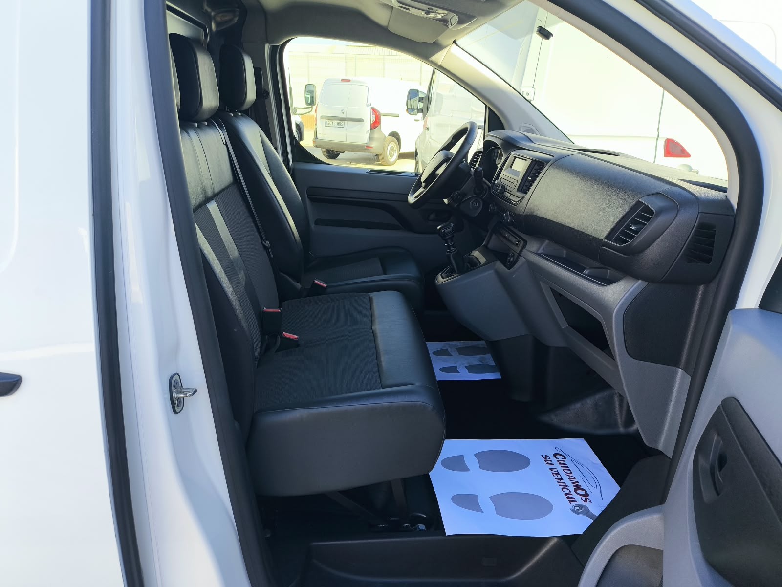 copy of FORD COURIER 1.6 TDCI 75 CV FURGON