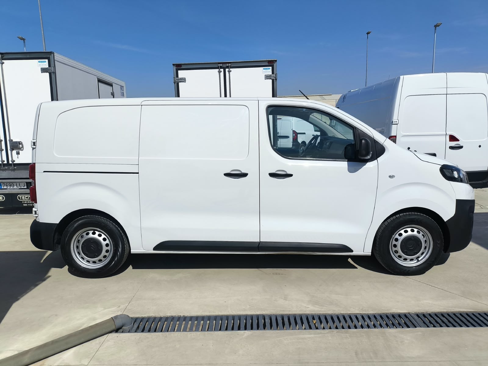 copy of FORD COURIER 1.6 TDCI 75 CV FURGON