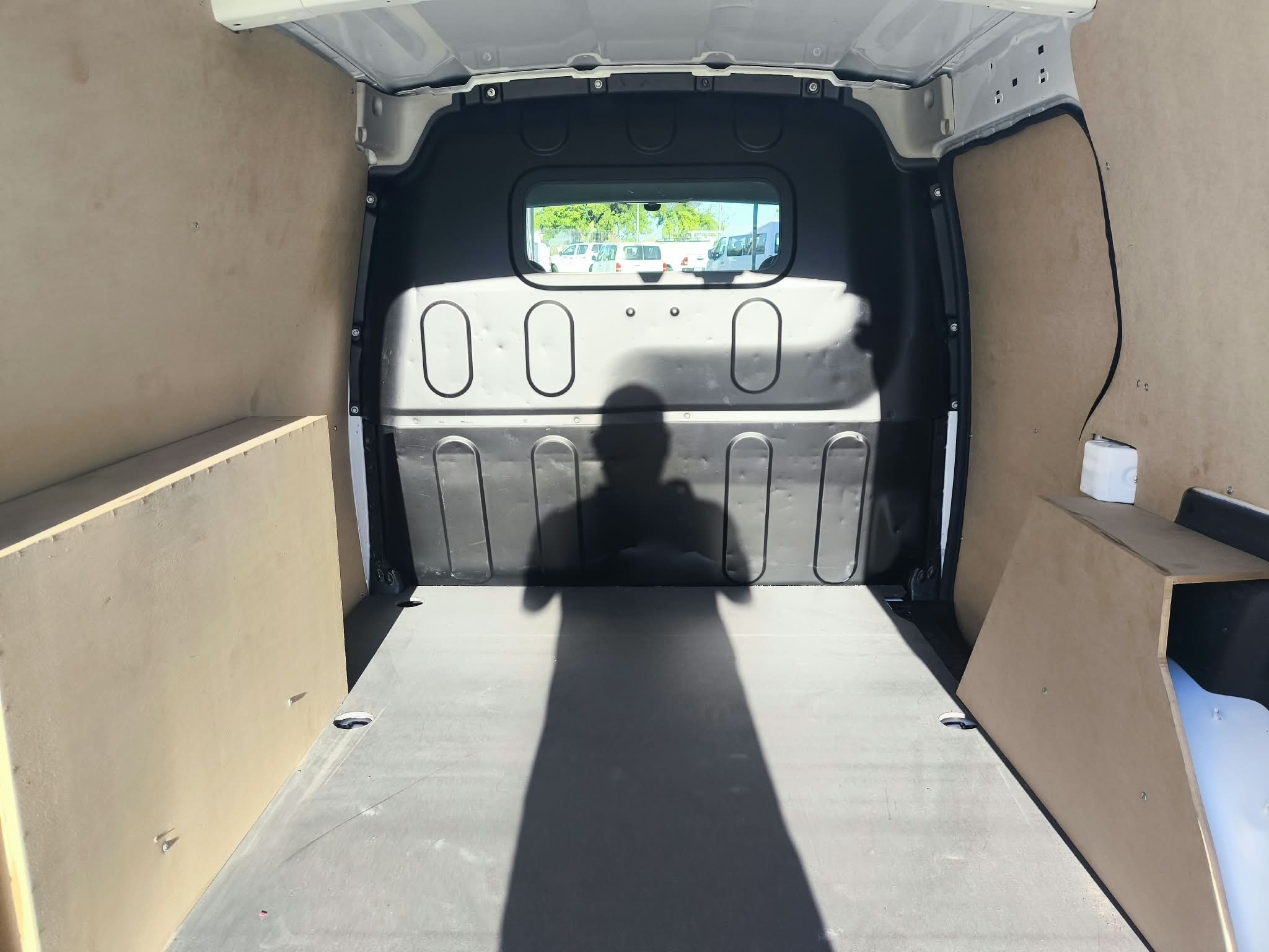 copy of FORD COURIER 1.6 TDCI 75 CV FURGON