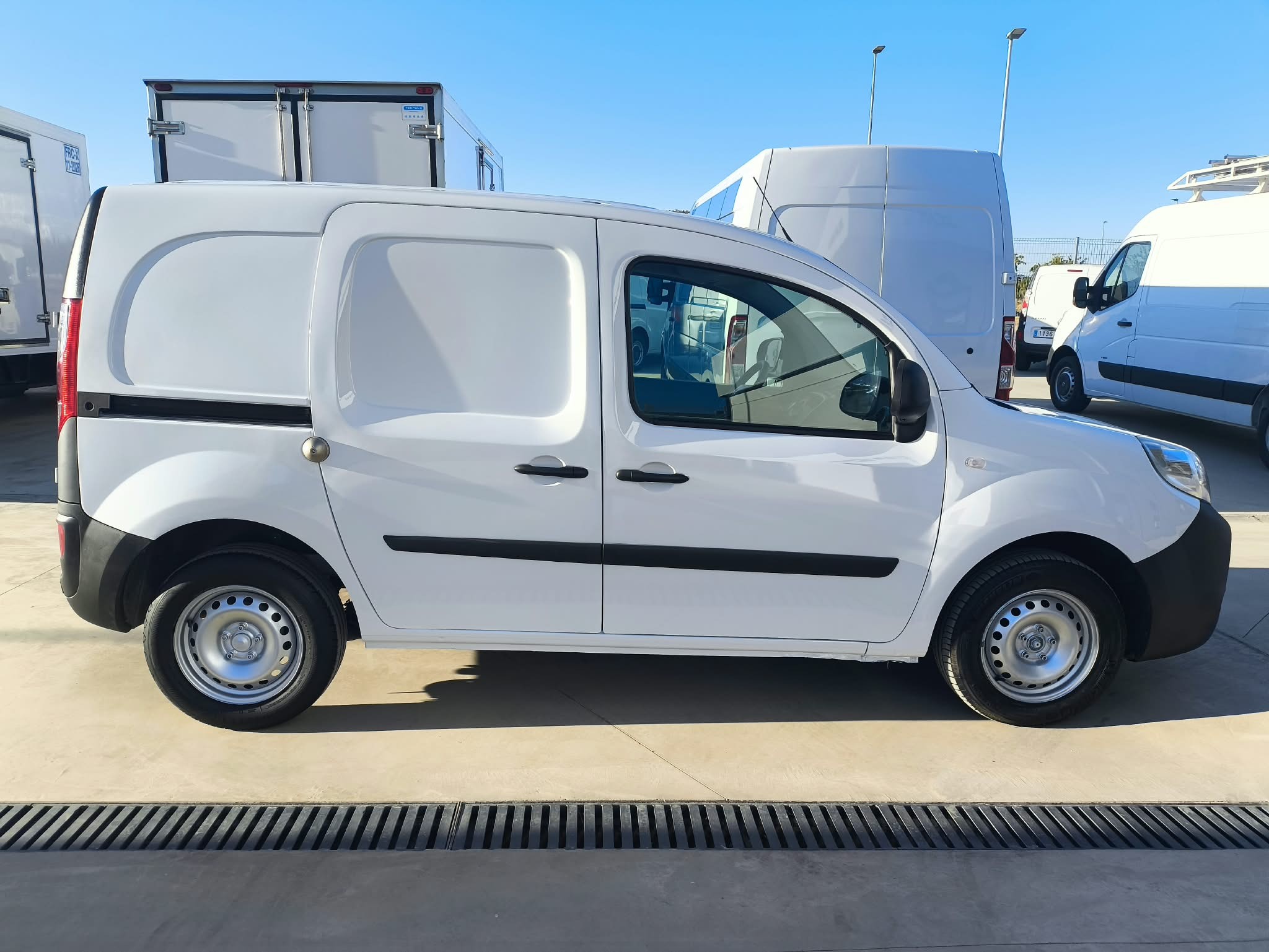 RENAULT KANGOO PROFESIONAL 1.5 DCI 95 CV FURGON
