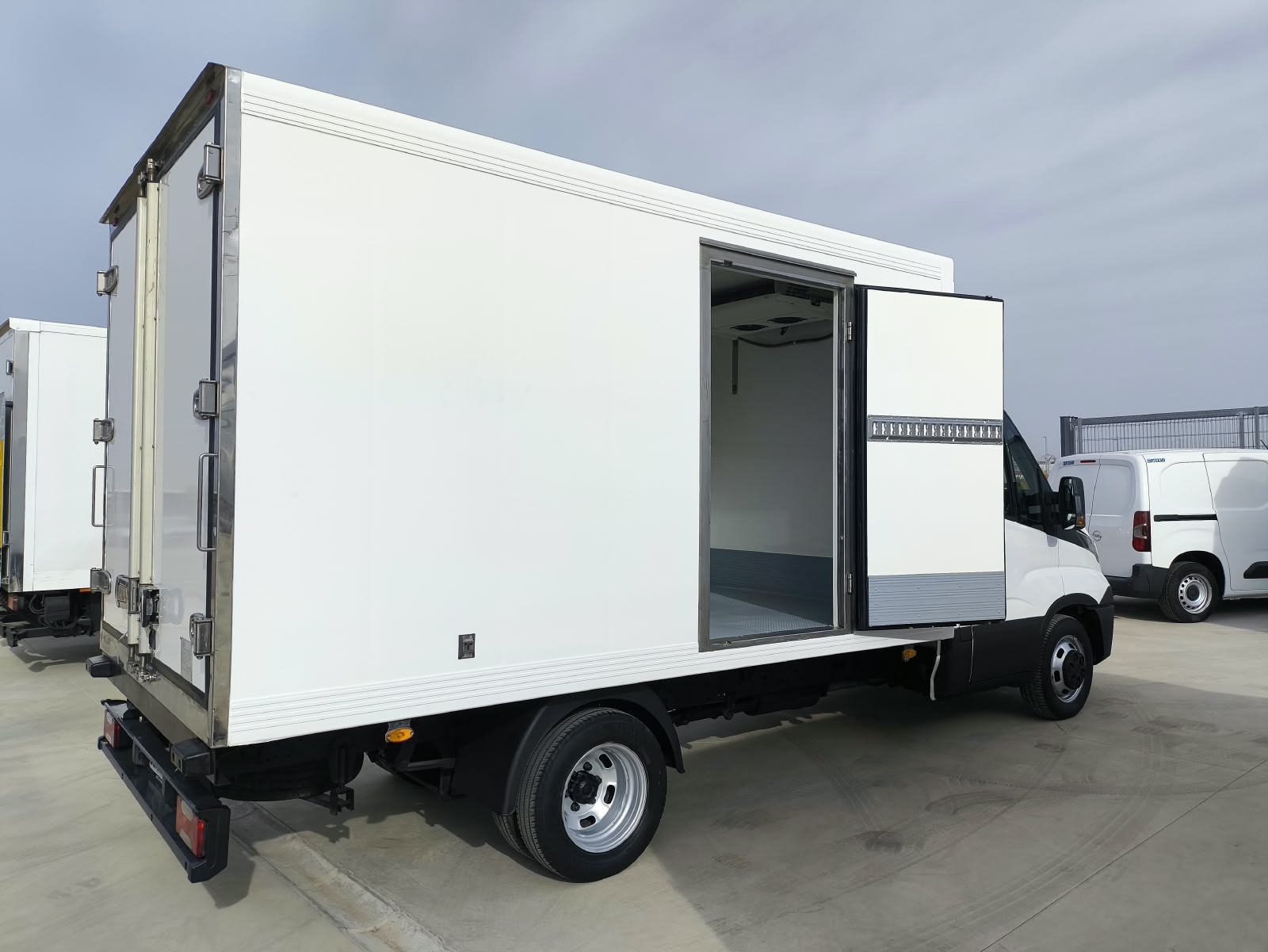 IVECO DAILY 35C14H 136CV CAJA FRIGORIFICA FRCX -20º