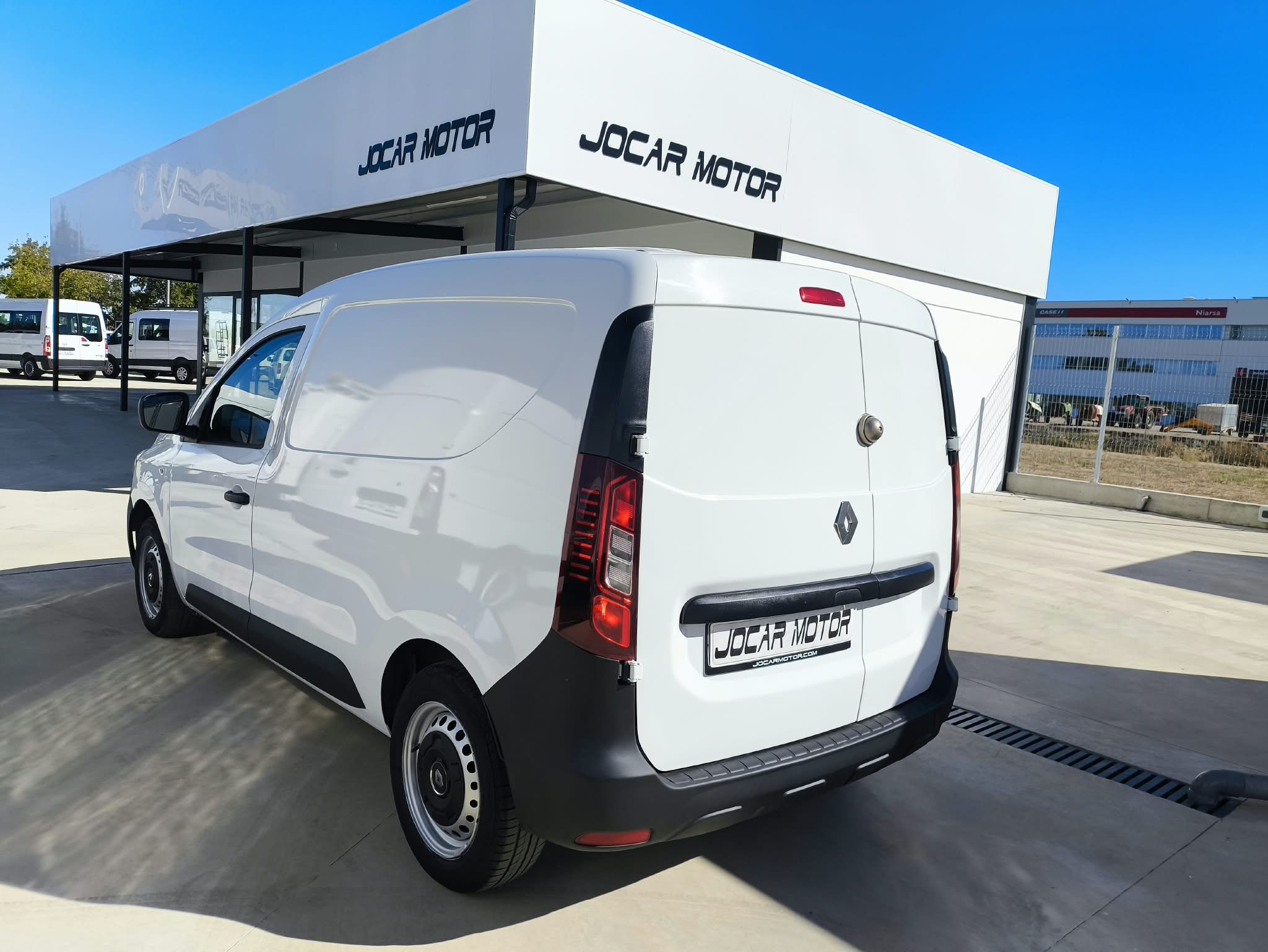 copy of FORD COURIER 1.6 TDCI 75 CV FURGON